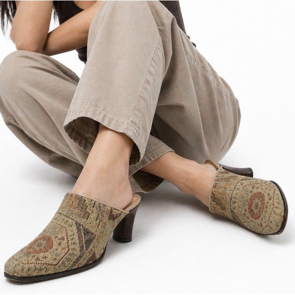 Matisse Sheryl Southwestern Tapestry Mule Block Heels Boho Western Women's 6.5